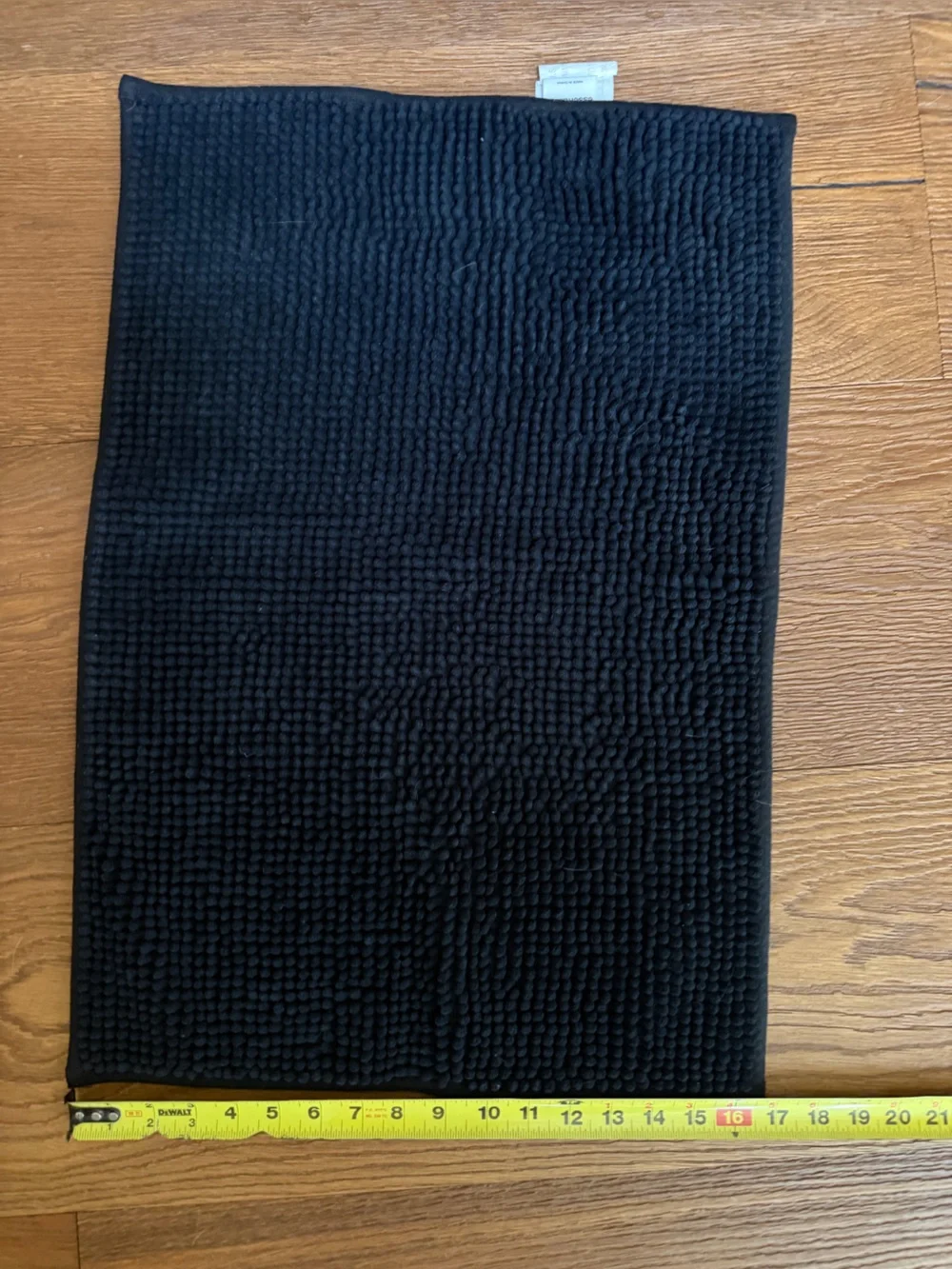 Room Essentials Everyday Black Chenille Bath rug Mats - Set of 2